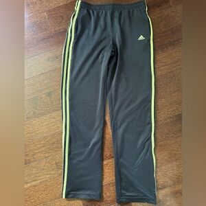 WOMENS ADIDAS BLACK WINDBREAKER PANTS W YELLOW STRIPES
